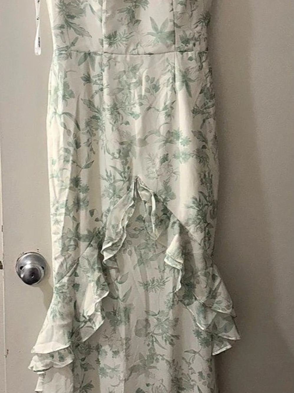 AW Bridal Floral Ruffle Maxi Dress in White & Green US 4 Like New